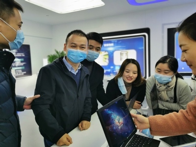 加速智能制造落地，助力建設(shè)中國2025——MBA2006班聯(lián)寶科技參觀學(xué)習(xí)記